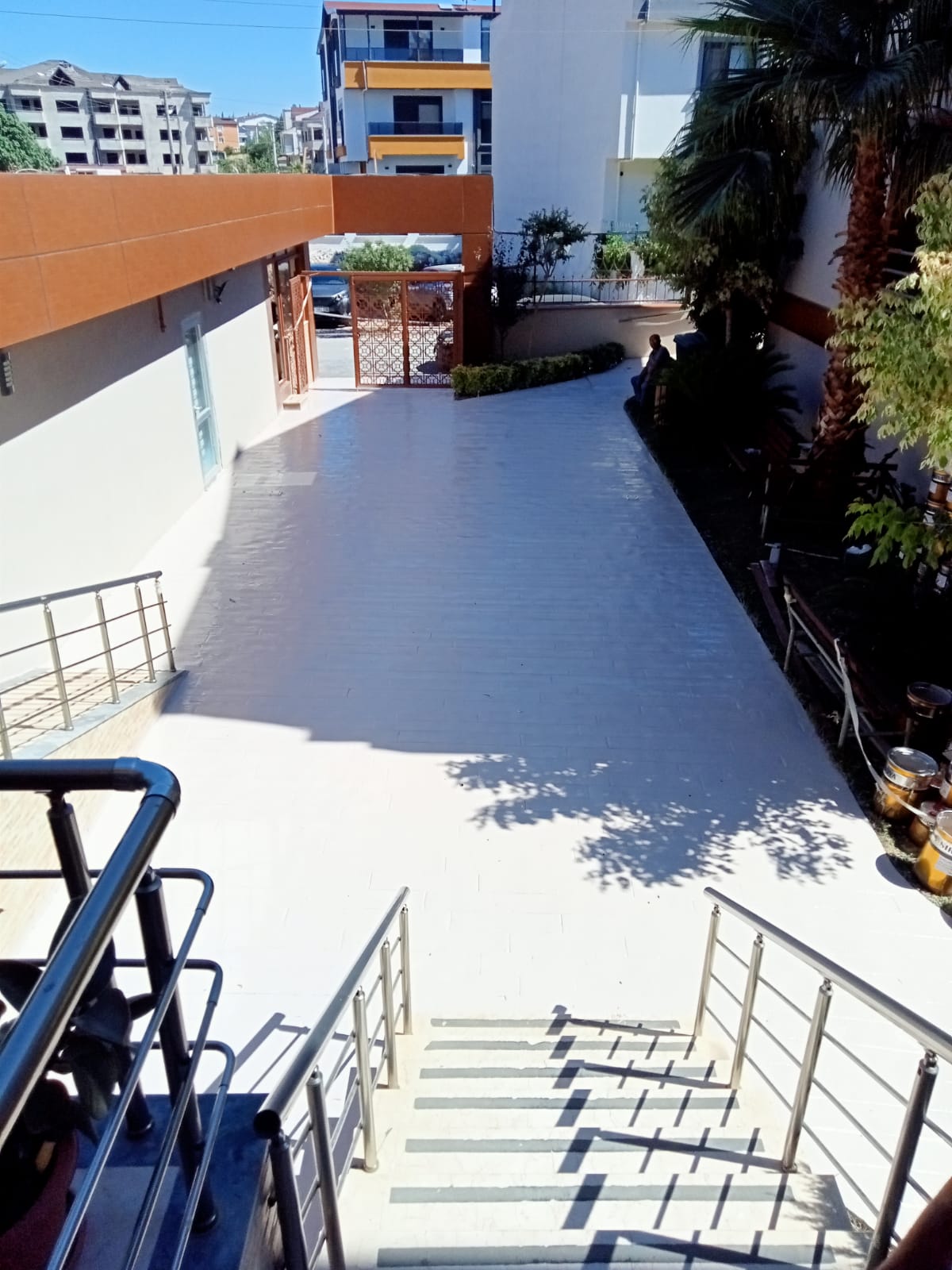 Site İçi Yürüyüş Yolu ve Bahçe Zemin Boyama